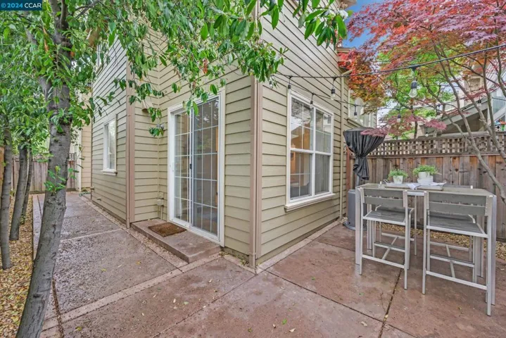 1045 River Rock Ln, Danville, California 94526