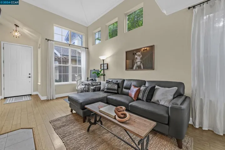 1045 River Rock Ln, Danville, California 94526
