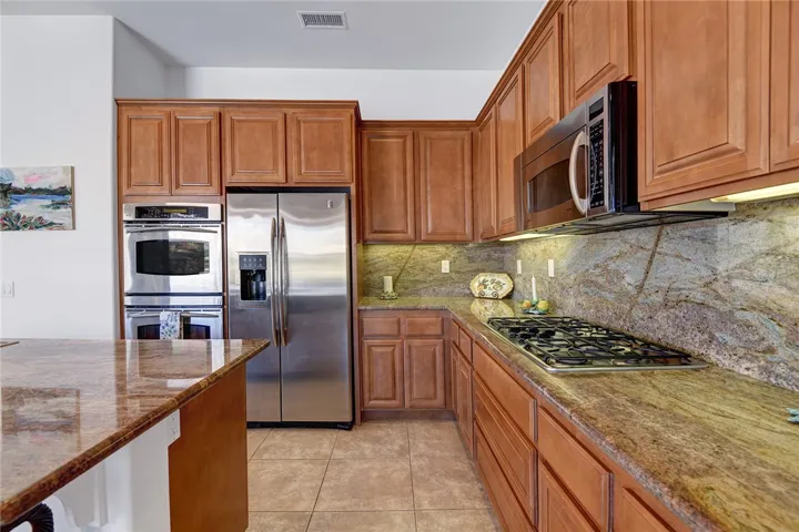 6 Pyramid Lake Court, Rancho Mirage, California 92270