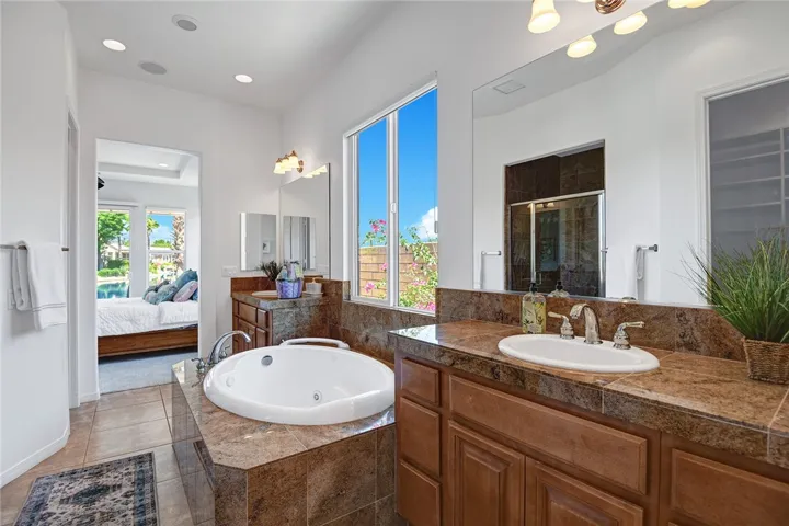 6 Pyramid Lake Court, Rancho Mirage, California 92270