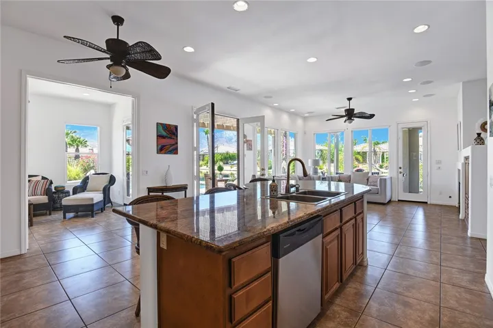 6 Pyramid Lake Court, Rancho Mirage, California 92270