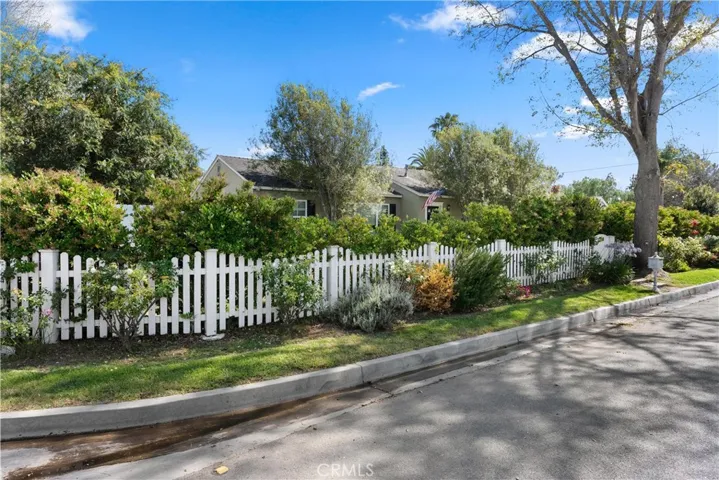 2029 National Avenue, Costa Mesa, California 92627
