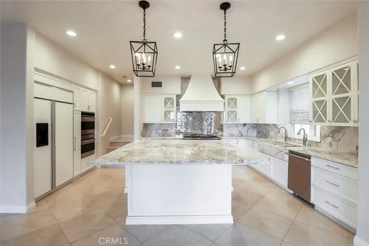 24955 Lorenzo Court, Calabasas, California 91302