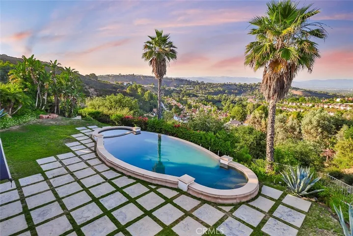 24955 Lorenzo Court, Calabasas, California 91302