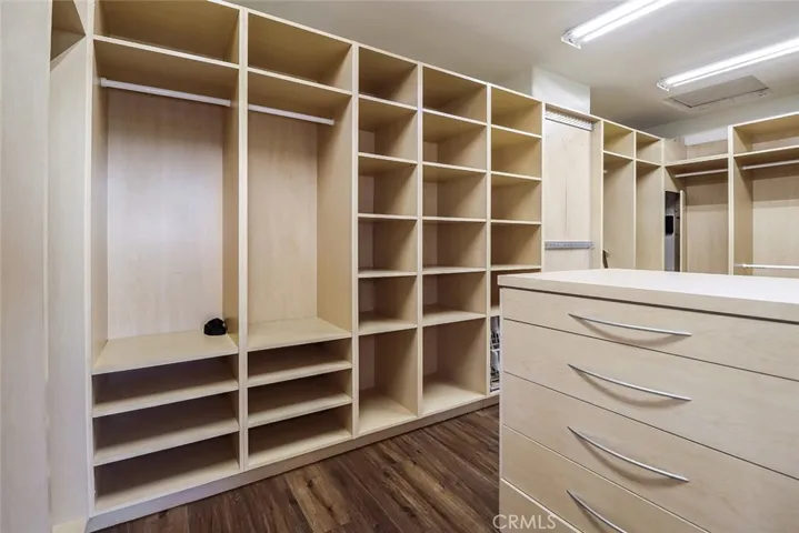 24955 Lorenzo Court, Calabasas, California 91302