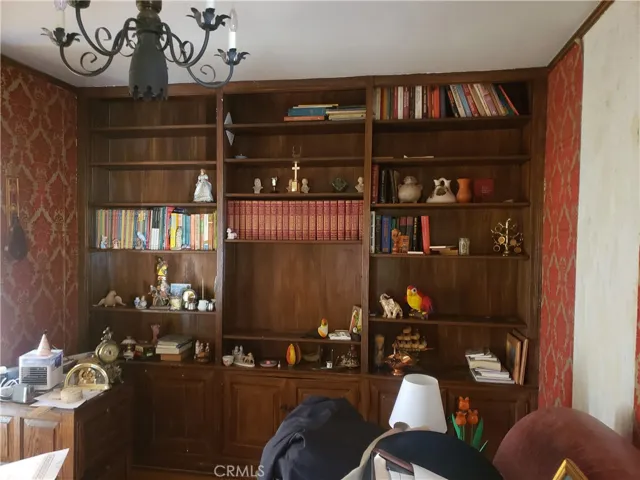 Library/Den/Office