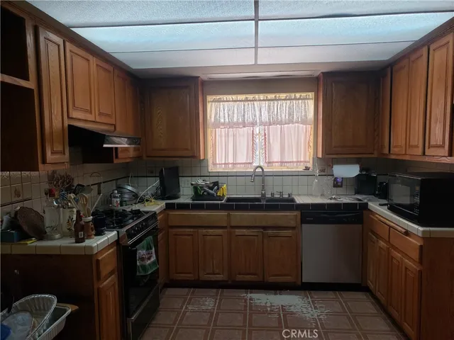 4100 Pacific Avenue, Long Beach, California 90807