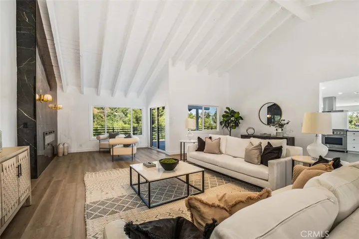 1606 Nabal Road, La Habra Heights, California 90631