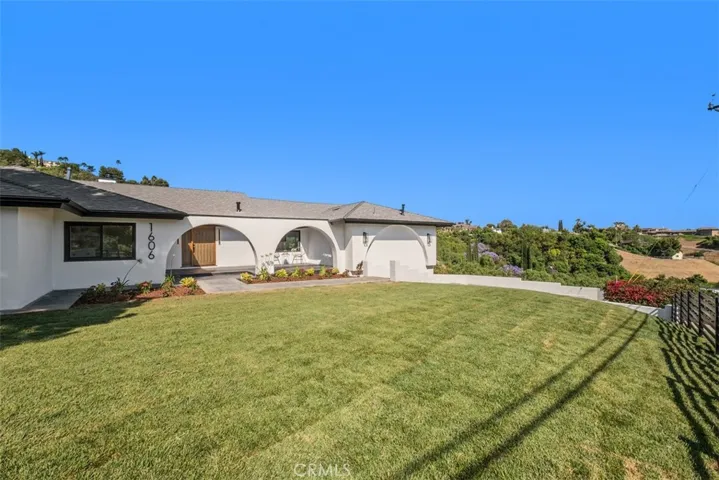 1606 Nabal Road, La Habra Heights, California 90631