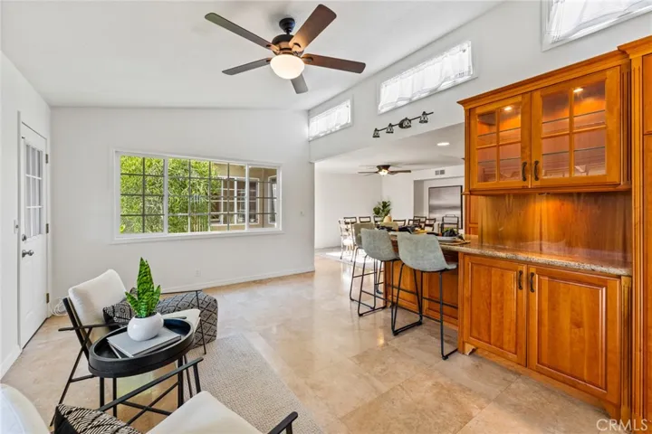 The Family Room Wraps Around a Private Atrium