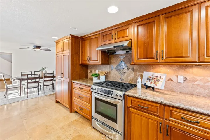 9112 Hyde Park Drive, Huntington Beach, California 92646