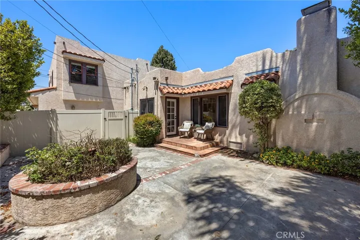 615 E Commonwealth Ave., Fullerton, California 92831