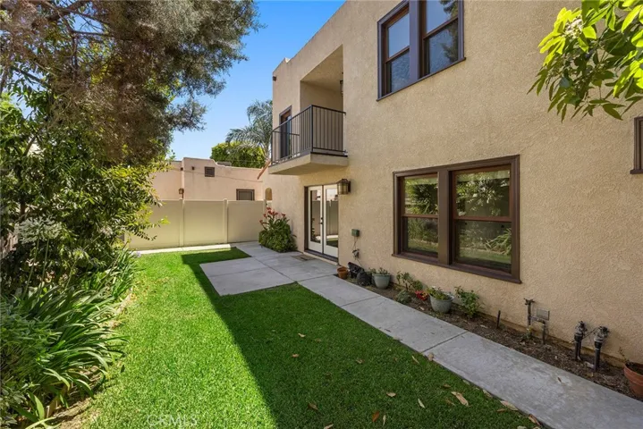 615 E Commonwealth Ave., Fullerton, California 92831