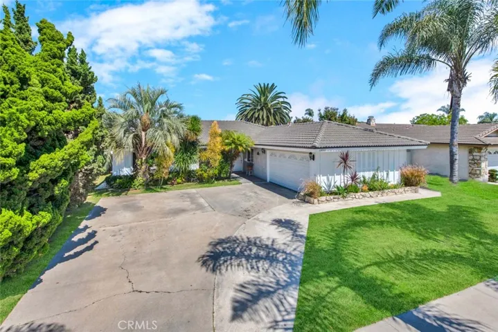 17830 Cashew Street, Fountain Valley, California 92708