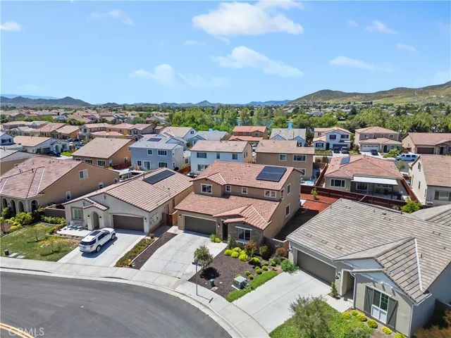 29299 Chandler Drive, Menifee, California 92585