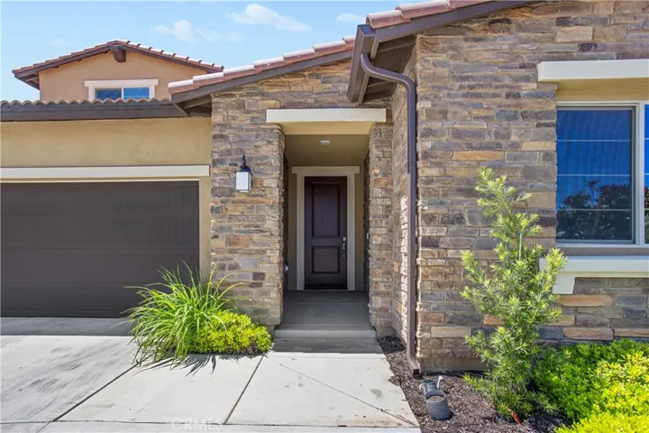 29299 Chandler Drive, Menifee, California 92585