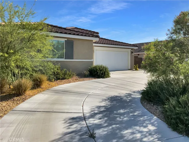 13026 Luna Road, Victorville, California 92392