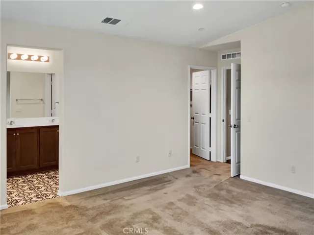 13026 Luna Road, Victorville, California 92392