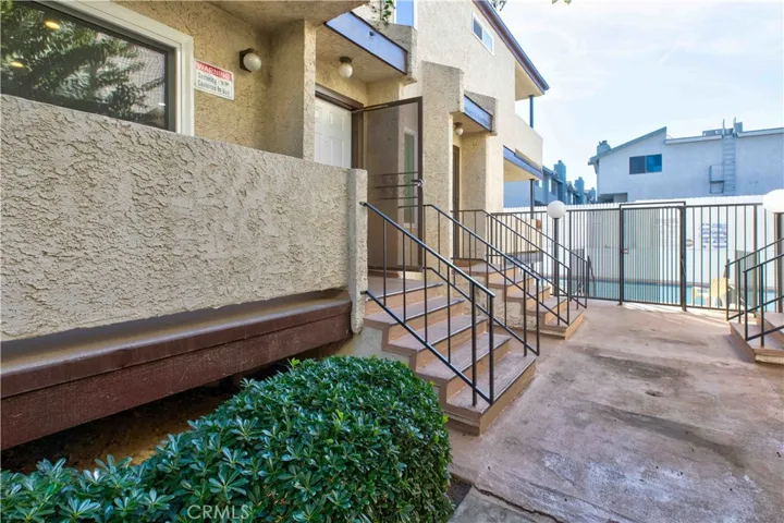 8801 Cedros Avenue 13, Panorama City, California 91402