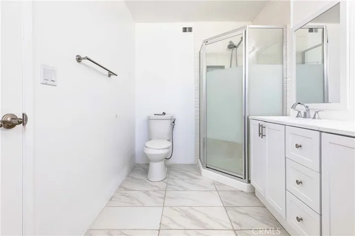 8801 Cedros Avenue 13, Panorama City, California 91402