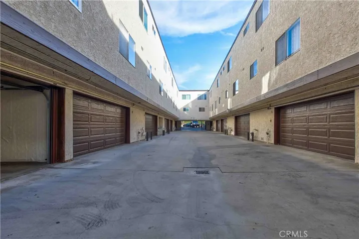 8801 Cedros Avenue 13, Panorama City, California 91402