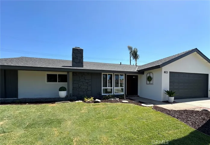 230 E Brentwood Avenue, Orange, California 92865