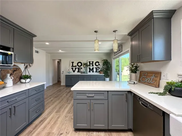 230 E Brentwood Avenue, Orange, California 92865