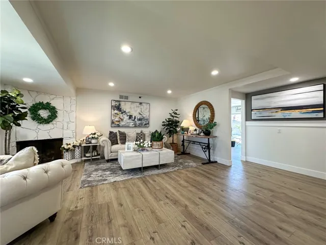 230 E Brentwood Avenue, Orange, California 92865