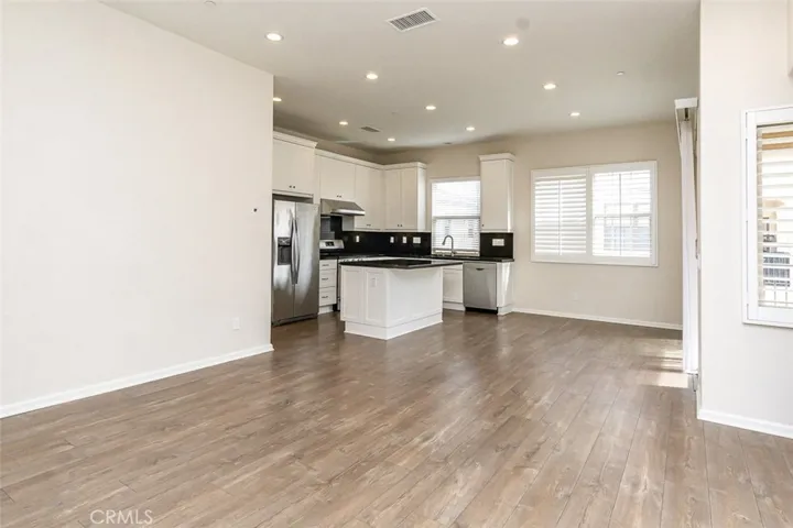 86 Strawberry, Irvine, California 92620