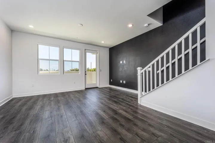 1127 Makena Way, Oceanside, California 92054