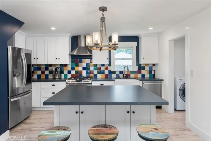 355 Stedman Place, Monrovia, California 91016