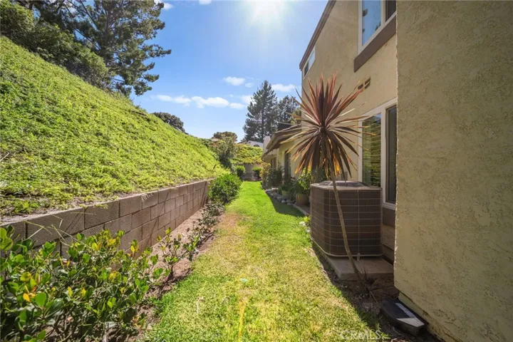 5592 E Vista Del Este, Anaheim Hills, California 92807
