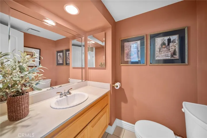 5592 E Vista Del Este, Anaheim Hills, California 92807