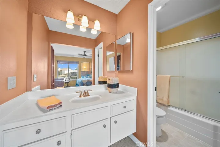 5592 E Vista Del Este, Anaheim Hills, California 92807