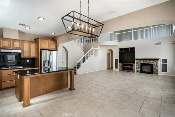 33672 Spring Brook Circle, Temecula, California 92592