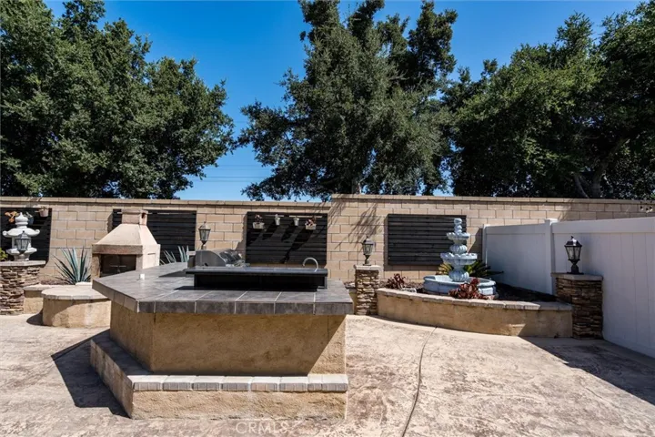 33672 Spring Brook Circle, Temecula, California 92592