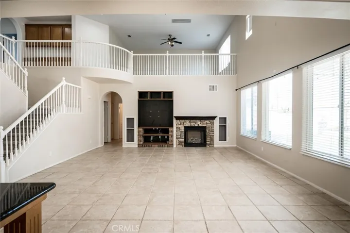 33672 Spring Brook Circle, Temecula, California 92592