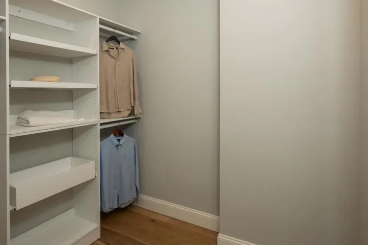 914 Colonial Lane, Palo Alto, California 94303