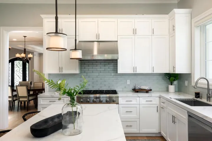 914 Colonial Lane, Palo Alto, California 94303