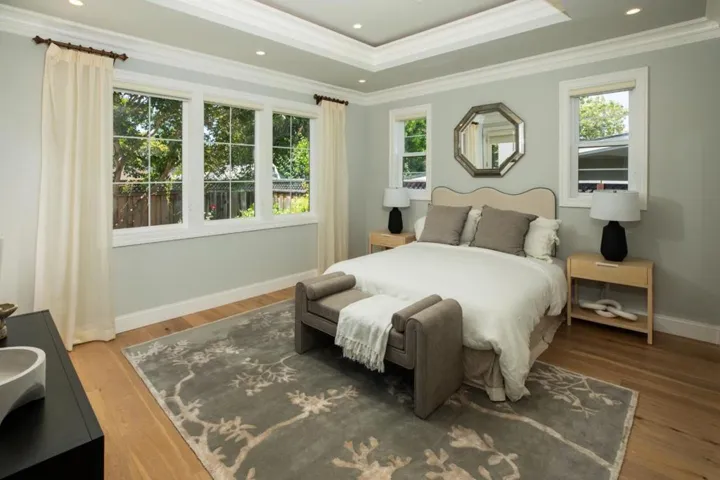 914 Colonial Lane, Palo Alto, California 94303