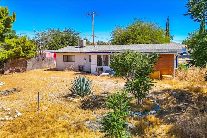 56056 Navajo Trail, Yucca Valley, California 92284