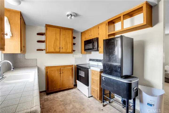 56056 Navajo Trail, Yucca Valley, California 92284