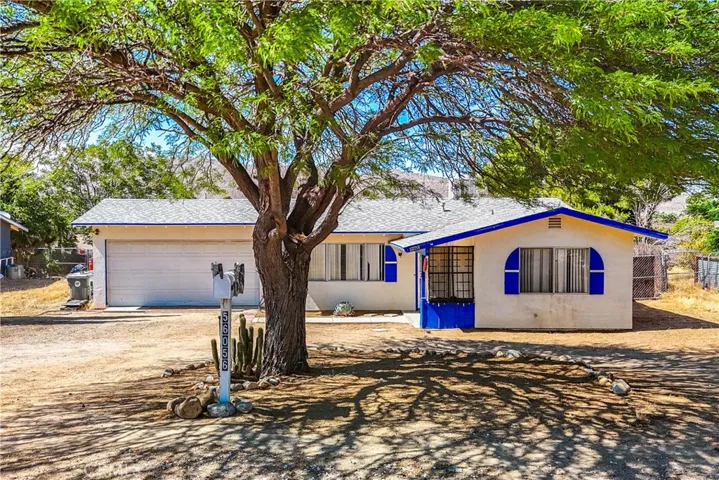 56056 Navajo Trail, Yucca Valley, California 92284