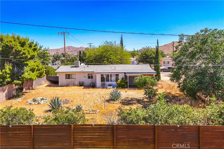 56056 Navajo Trail, Yucca Valley, California 92284