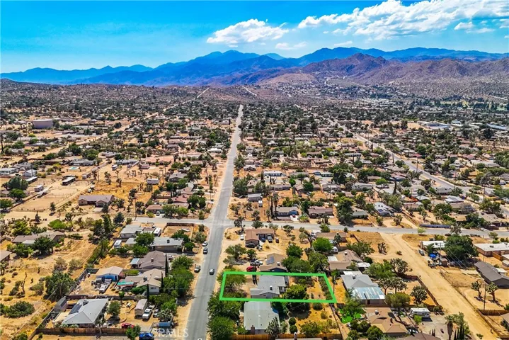 56056 Navajo Trail, Yucca Valley, California 92284