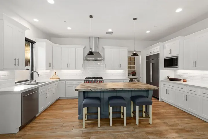 3111 Cadencia St, Carlsbad, California 92009