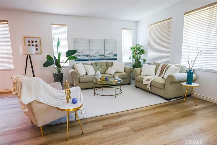 6672 Cedar Creek Road, Eastvale, California 92880