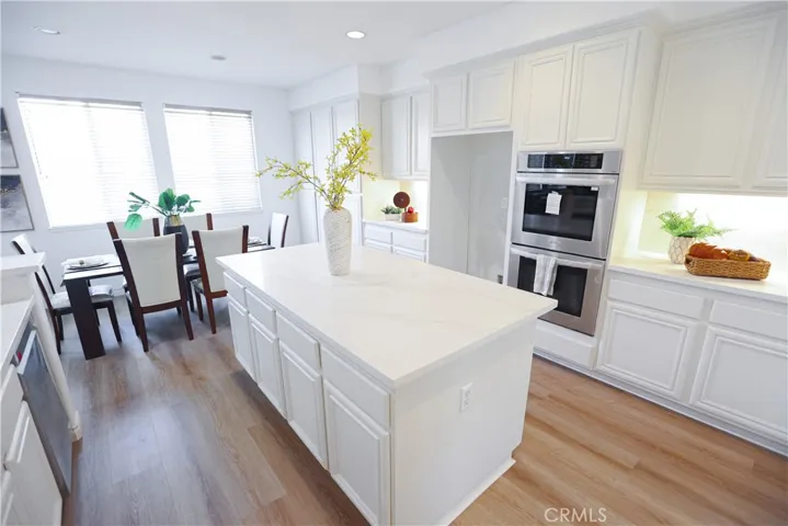 6672 Cedar Creek Road, Eastvale, California 92880