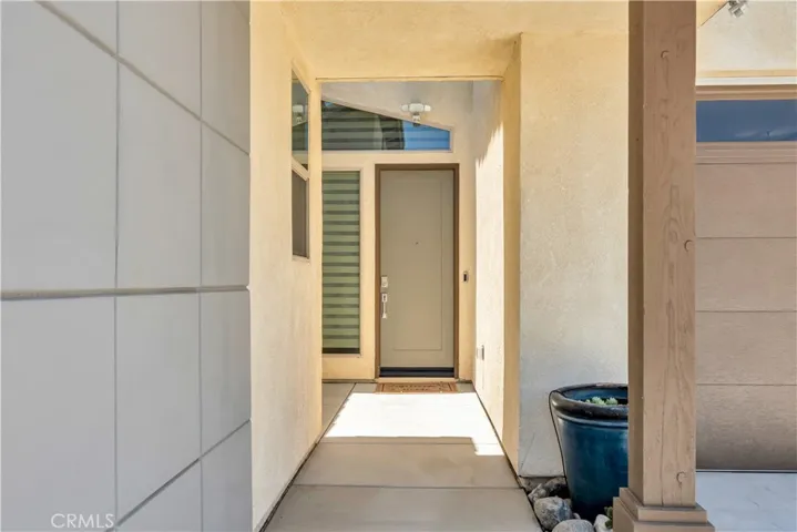 1527 Winding Sun Drive, Beaumont, California 92223