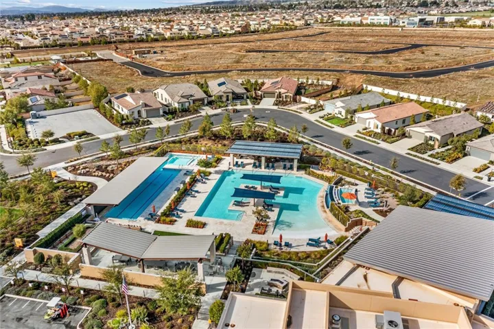 1527 Winding Sun Drive, Beaumont, California 92223